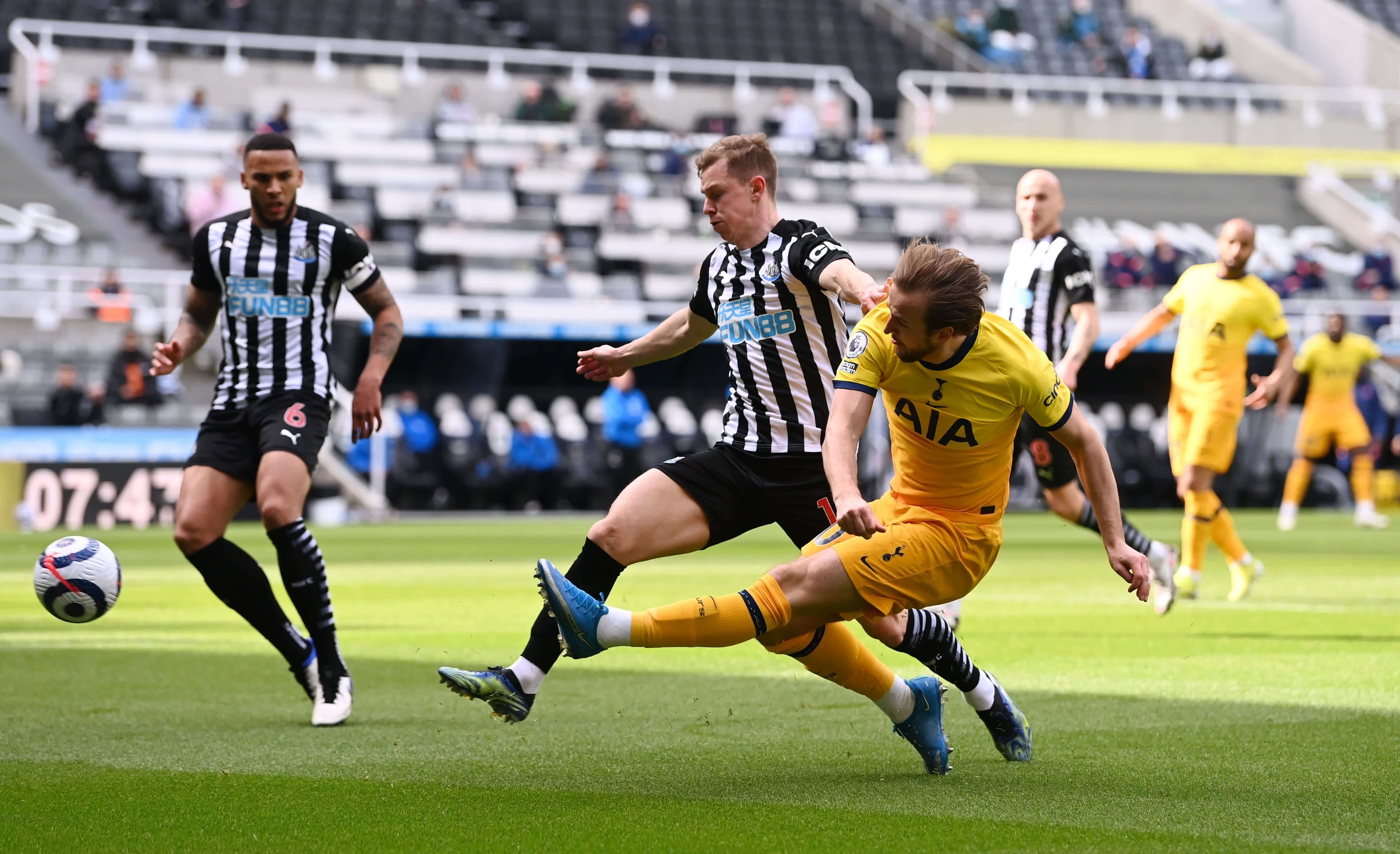 根据她的身 根据她的身